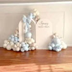 Scianka balonowa na chrzest niebieska blue balloon decor_